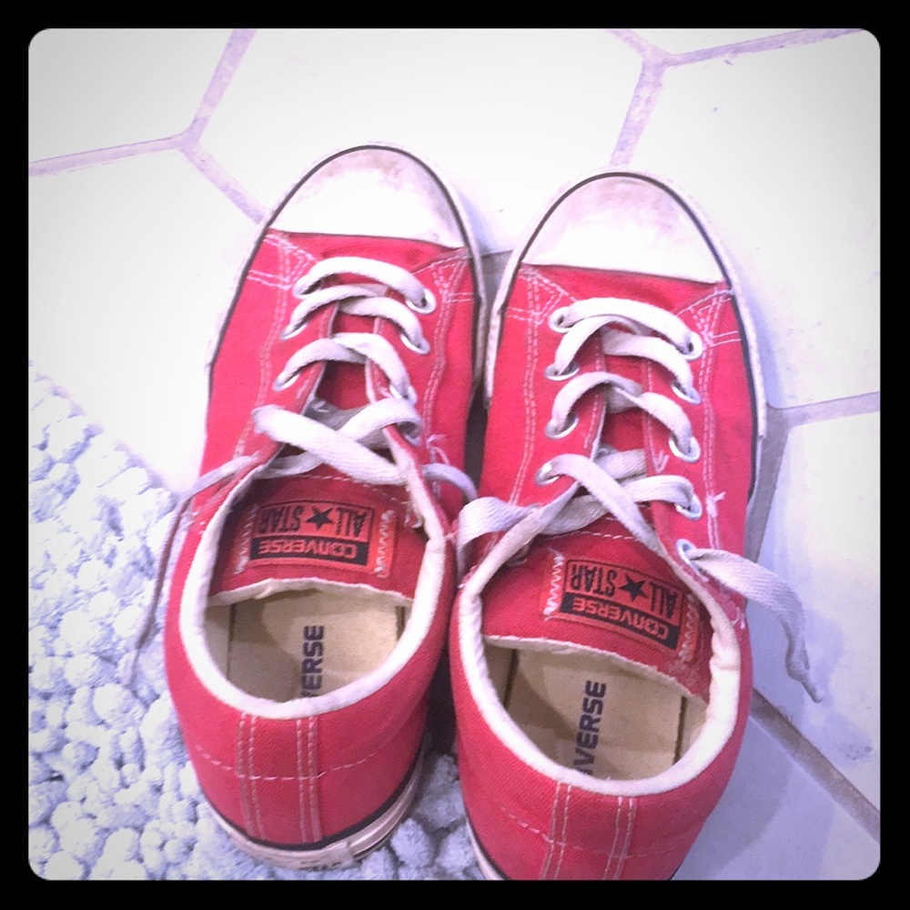 Red slip on converse